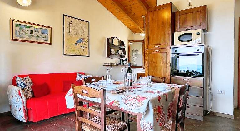 House with 2 rooms for 6 persons in Arbus