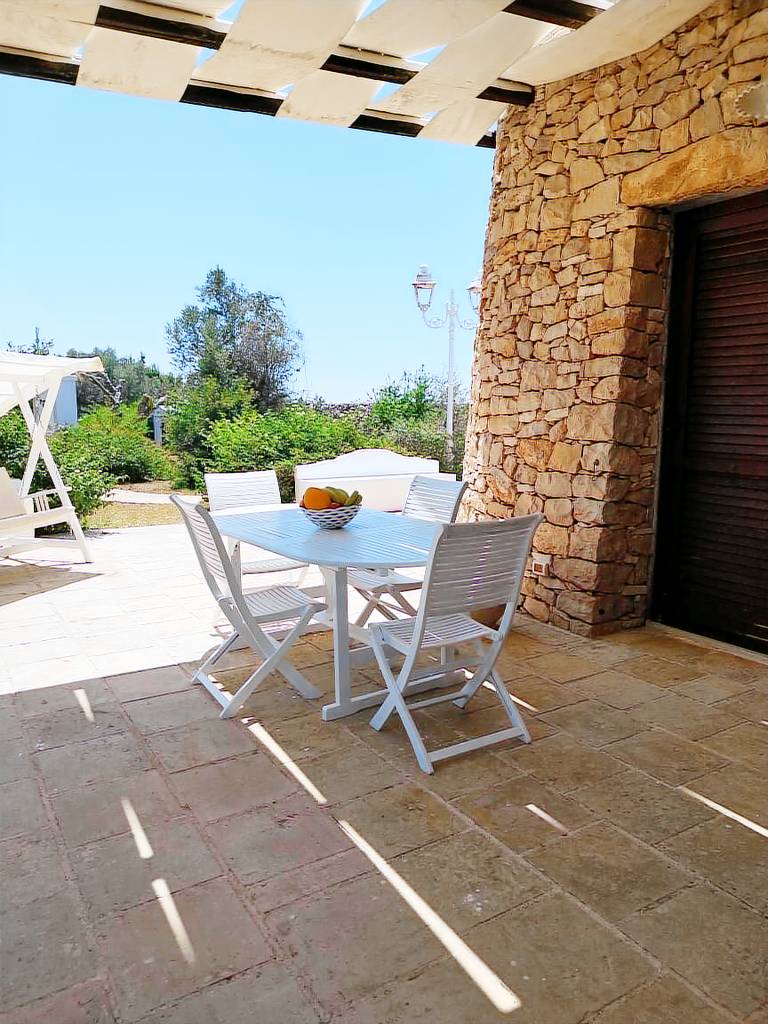 Wonderful lodge with garden, pool & patio | Garden view | Pets are welcome — photo 3