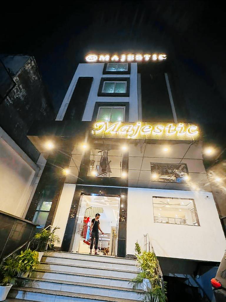 Hotel Majestic Lucknow