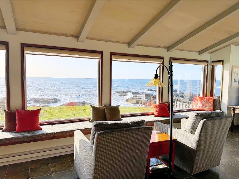 House  Yachats