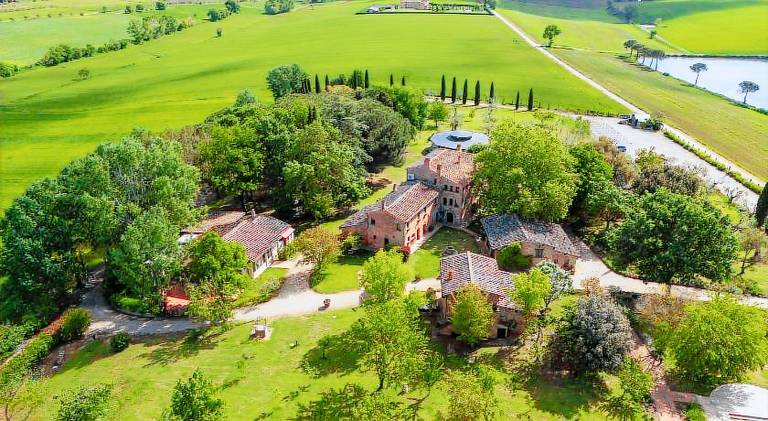 Equo Suites in Castiglione del Lago
