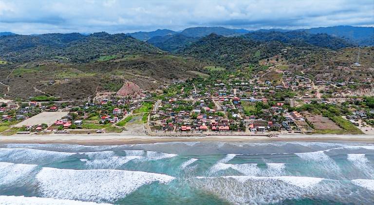 Hostal Mirada al Mar in Puerto Lopez