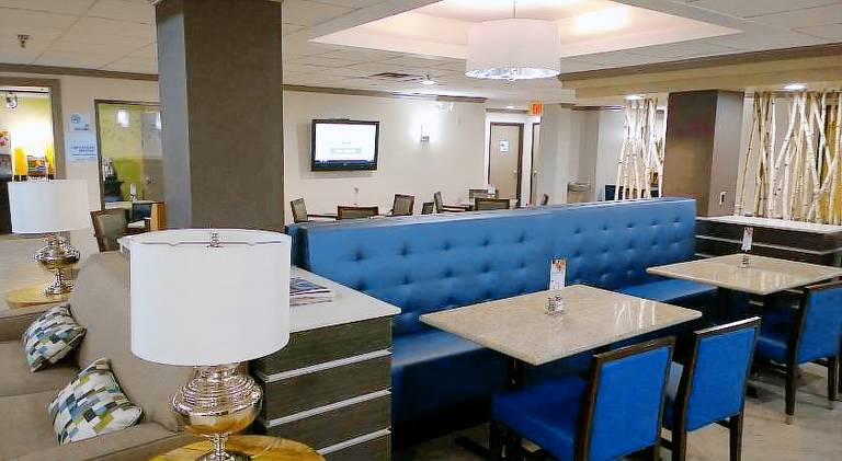 Holiday Inn Express & Suites Fayetteville University of Arkansas Area By IHG — photo 5