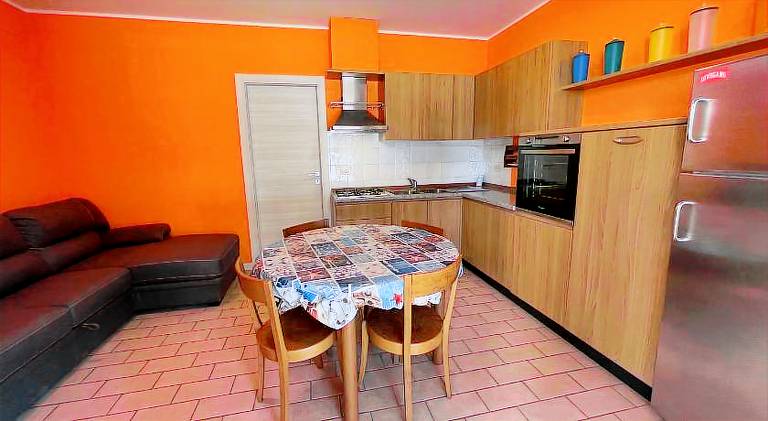 Apartment with pool, terrace & garden — photo 4