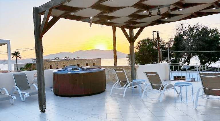 Fully equipped nice villa with hot tub, private pool & barbeque | Next to the beach | Pets allowed — photo 3