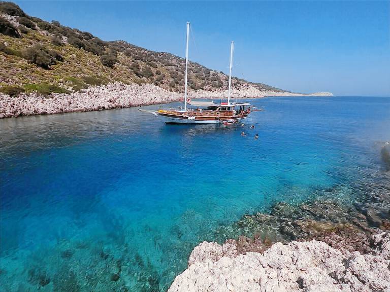 Huisboot Andifli Mahallesi