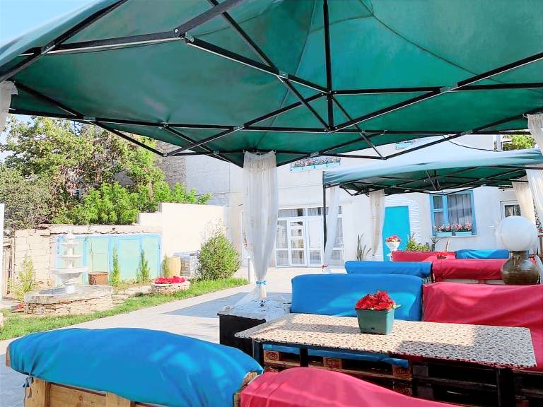 SANTORINI Hotel & Hostel in Yerevan