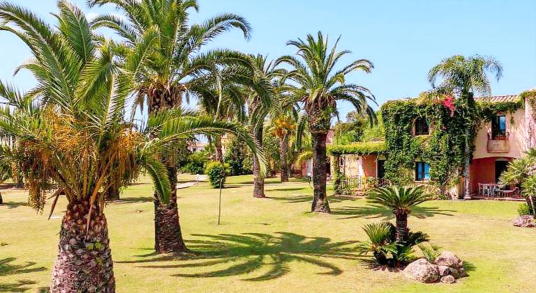 Beautiful holiday apartment with pool | Pets are welcome in Pula