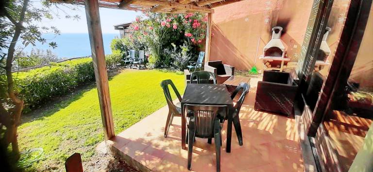 Sea View House Near the Beach – Casa Accu is Prezzus F — photo 2