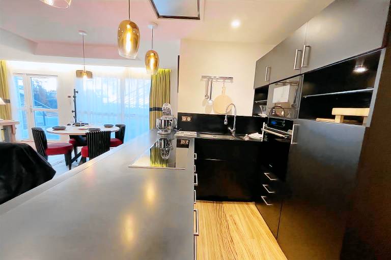 Children-friendly wonderful apartment with hot tub, barbecue & patio | Beach nearby | Perfect for remote work | Pets allowed — photo 3