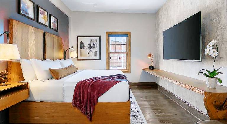 The Horton Hotel — photo 2