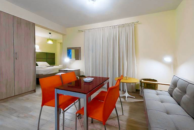 Estia, Stylish Villa, A Step To The Sandy Beach — photo 2