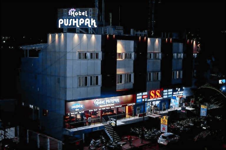Hotel Pushpak Satara