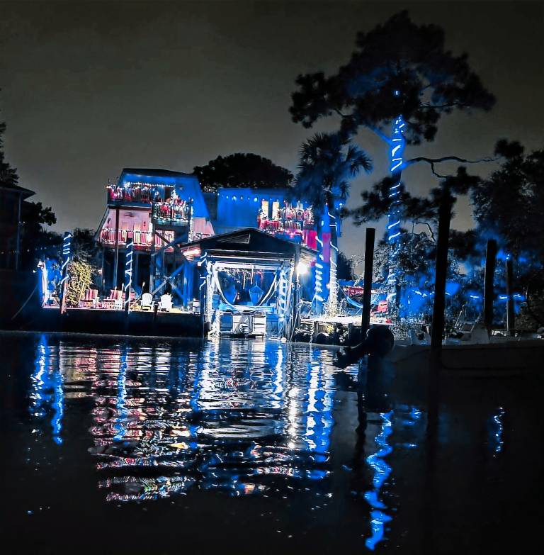 Lodge Nassau Bay