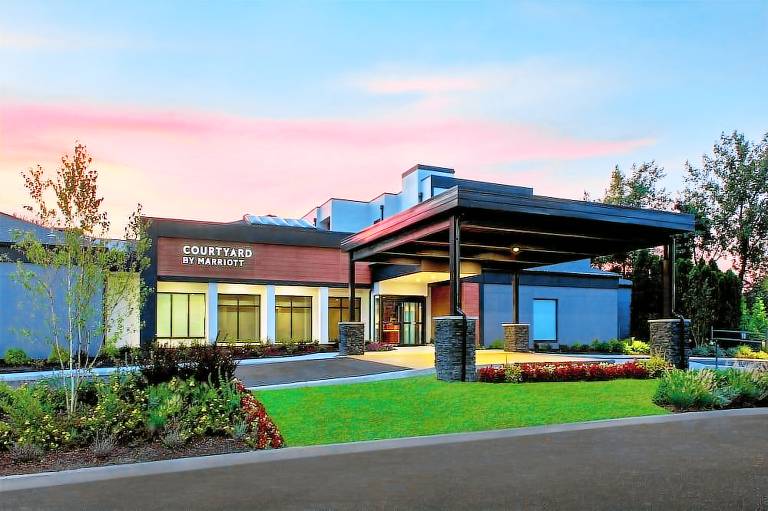 Courtyard by Marriott Rye