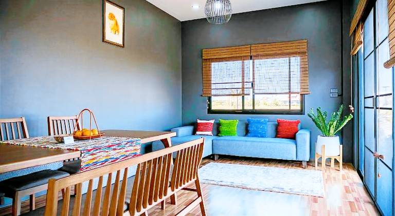 Bungalow with patio, yard & BBQ | Suitable for remote work — photo 2