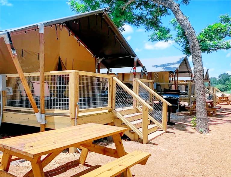 Cozy Safari Tent with Barbecue in Staples Texas