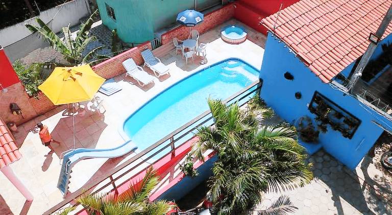 Serviced apartment with terrace, pool & yard | Pet-friendly — photo 5