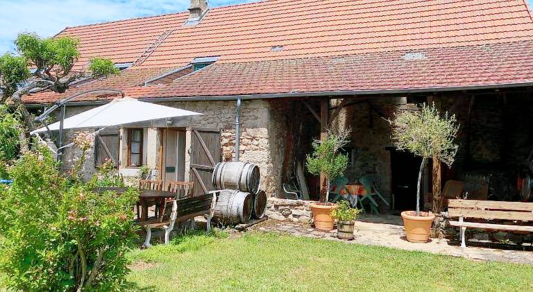 CHAMBRES D' HOTES LA LISON in Beaune