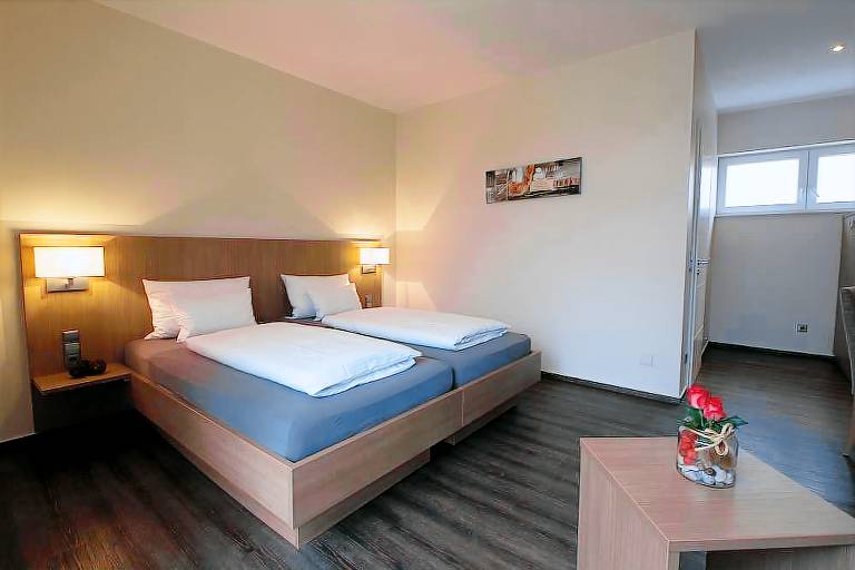 Bed & Breakfast  Heilbronn