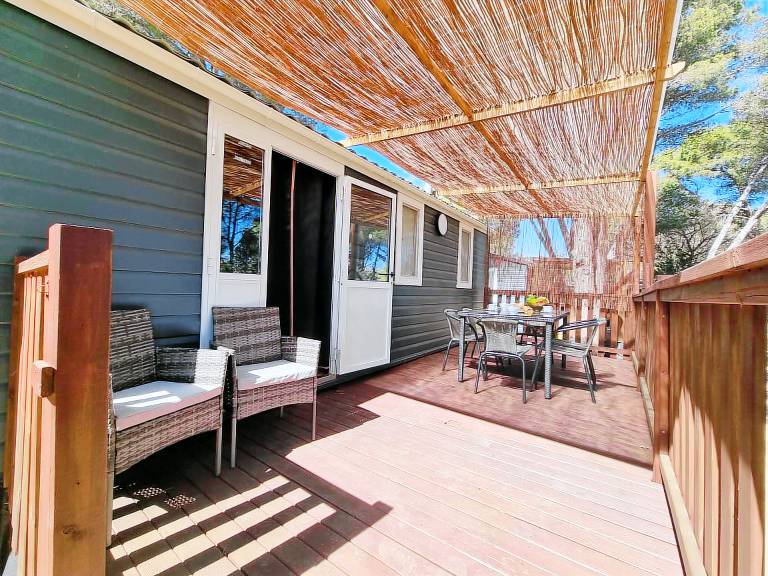 Nice bungalow with yard & terrace | Close to the beach | Pets are welcome — photo 2