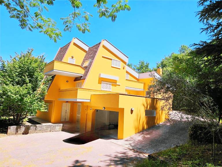 Villa Sora