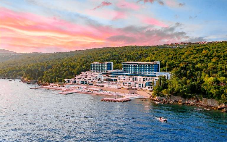 Hilton Rijeka Costabella Beach Resort & Spa — photo 5