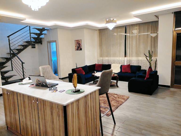 House Yeka