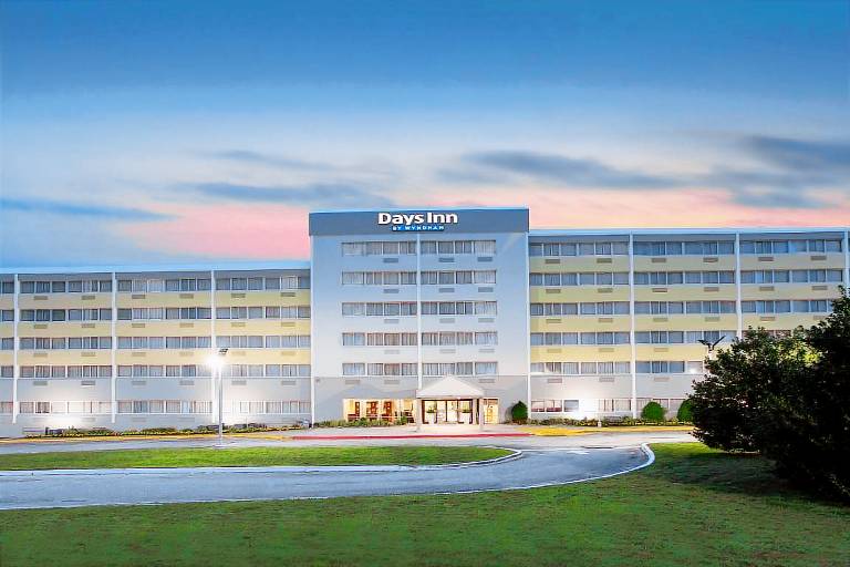 Days Inn by Wyndham Absecon Atlantic City Area in Absecon, NJ