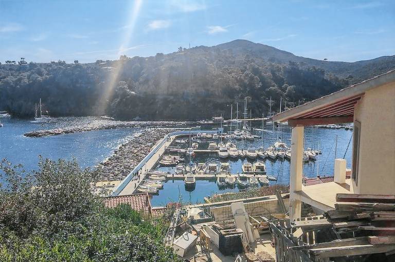 Casa Capraia isola