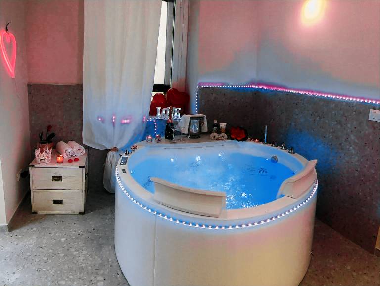 Appartamento 34 Sauna e Idro Privata — photo 3
