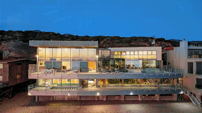 Villa  Central Malibu