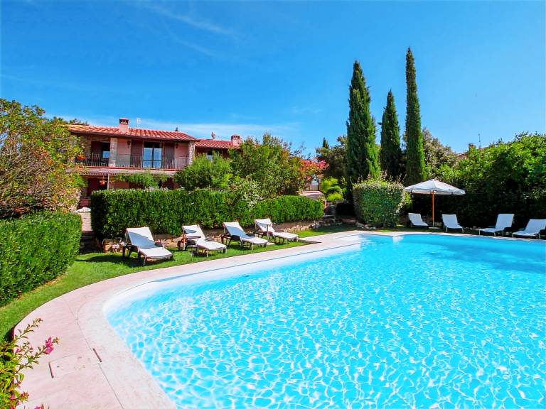 Ferienhaus in Poderi, Montemerano für max. 16 Personen