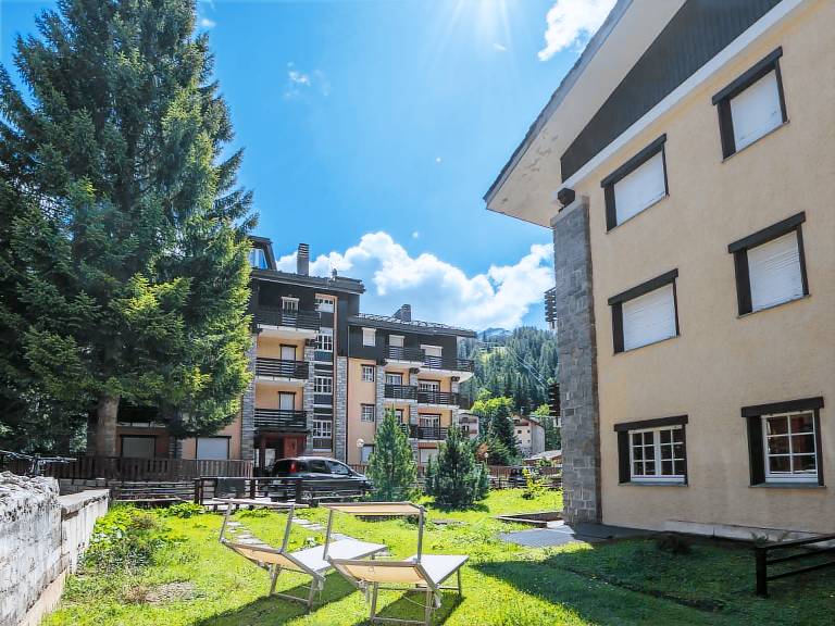 Lovely holiday apartment with garden & terrace | Mountain view | Ski nearby | Pets are welcome — photo 5