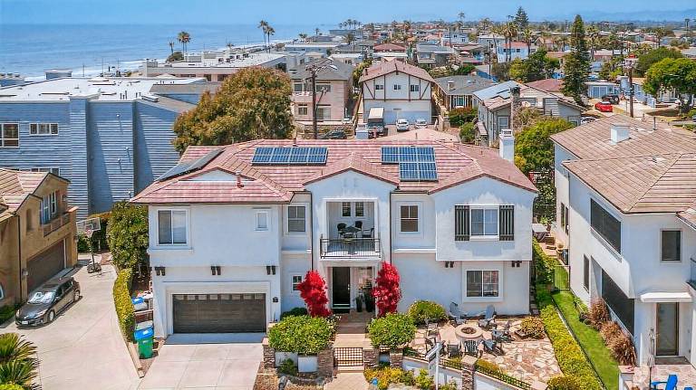 Villa Carlsbad Village