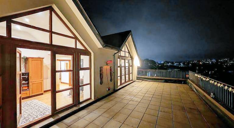 1200 m&sup2; Ferienwohnung