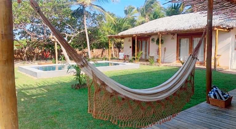 House with yard, terrace & private pool — photo 4