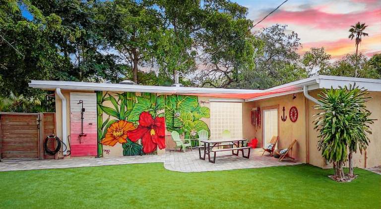 Fully equipped house with garden | Good for workation | Pets allowed in Melrose