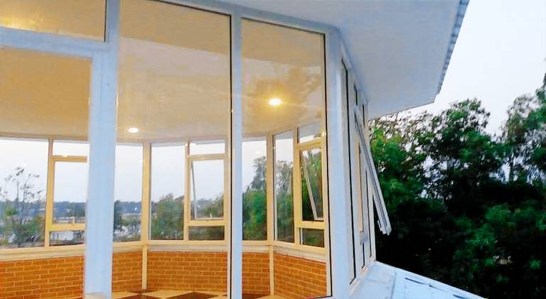 Serviced apartment with patio & garden | Pets allowed — photo 4
