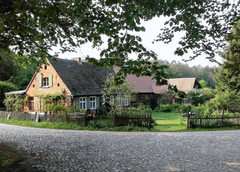 Historisches Forsthaus im Klosterwald