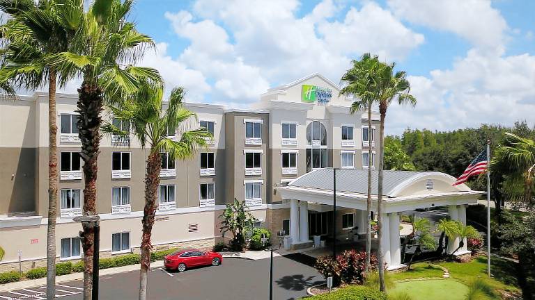 Holiday Inn Express and Suites Tampa I-75 at Bruce B. Downs By IHG in Wesley Chapel, FL