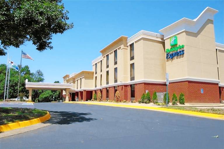Holiday Inn Express Richmond Midlothian Turnpike by IHG