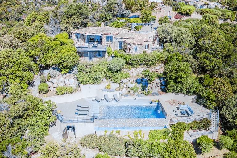 Villa with grill, private pool & terrace | Sea view — photo 2