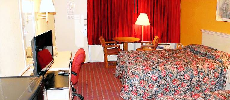 Motel  Cranbury Township