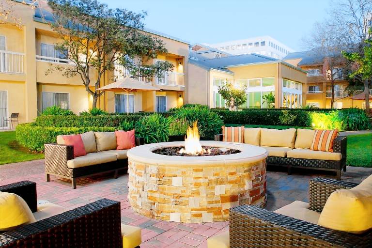 Courtyard by Marriott San Mateo Foster City — photo 4