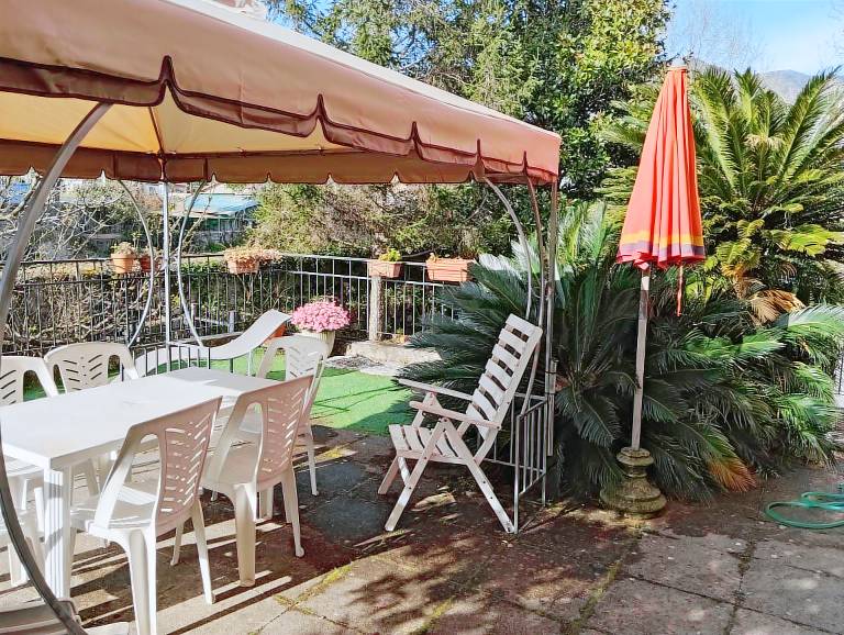 Fully equipped ample rental apartment with terrace & garden | River view | Pets are welcome — photo 3