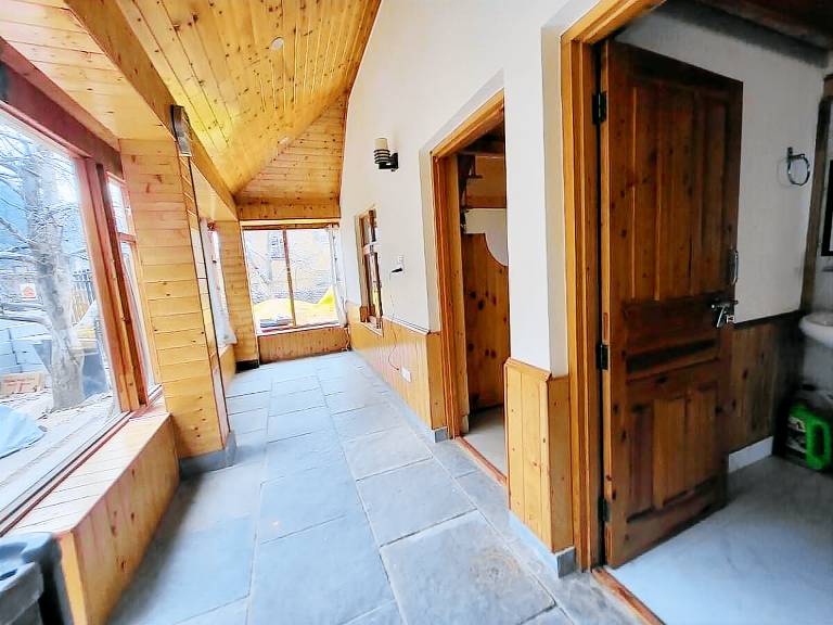 The Apple Chalet — photo 3