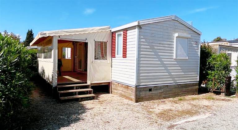 Mobil home camping 4 etoiles in Fréjus