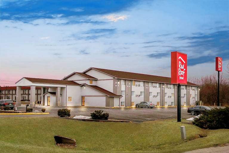Red Roof Inn Ames — photo 5