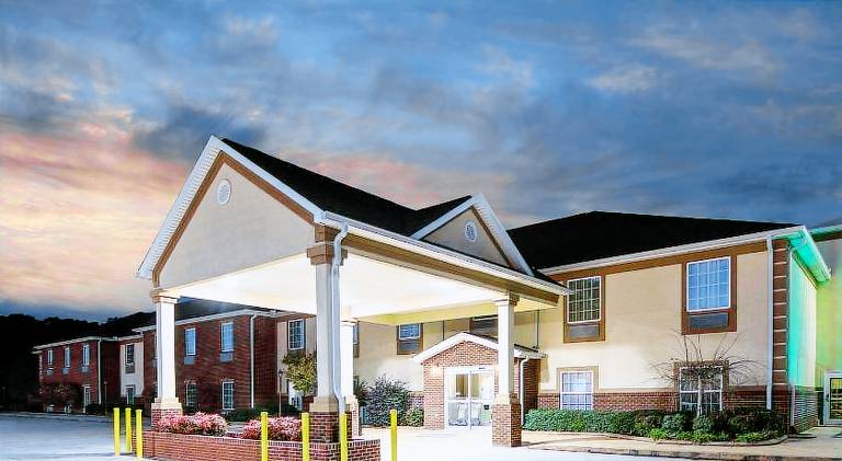 La Quinta Inn by Wyndham Calhoun South I-75 — photo 5